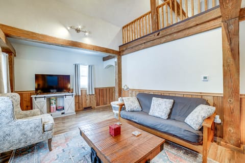 Jones Mills Vacation Rental: Near Skiing & Hiking! Maison in Jones Mills