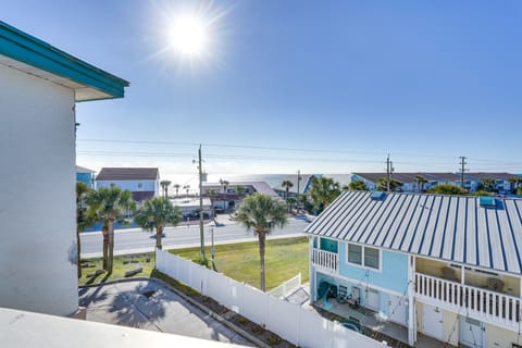 Panama City Beach Townhome w/ Deck, Ocean Views Apartment in Laguna Beach