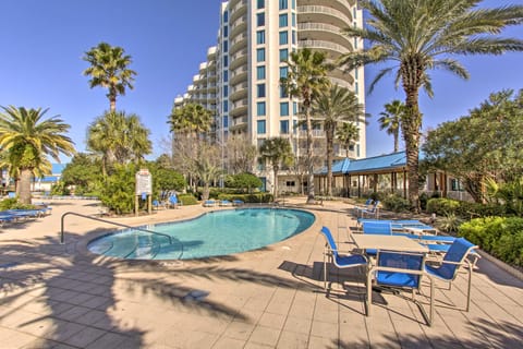 Palms of Destin Resort Condo w/ Private Balcony! Apartment in Destin