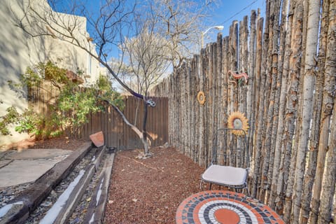 Bright Santa Fe Condo ~ Half-Mi to Meow Wolf! Apartment in Agua Fria