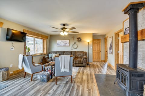 Idyllic Rye Cabin: Deck w/ Mountain Views! House in Colorado