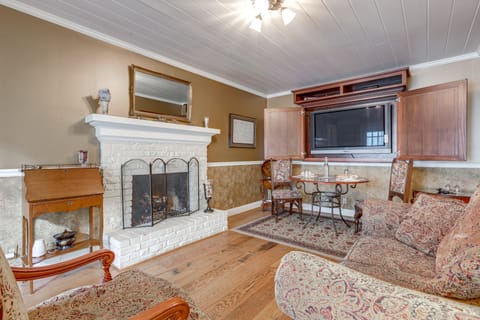 Spacious Home in Sutter Creek - Walk to Wineries! Villa in Sutter Creek