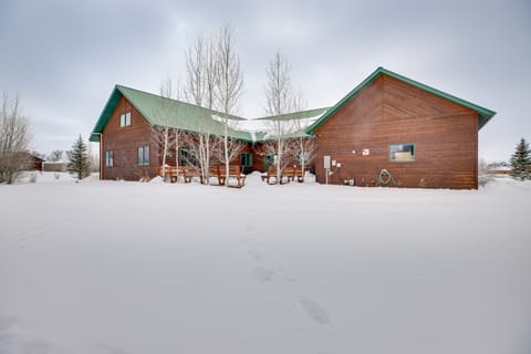 Spacious Gunnison Home: Ski, Hike, Bike & Fish! House in Colorado