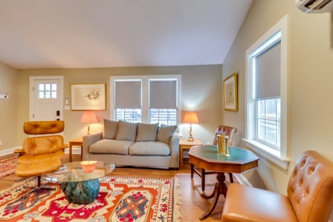 Orange Cottage w/ Hiking Access: 1 Mi to Lake Anna Cottage in Lake Anna