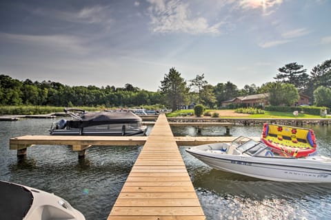 Nisswa Townhome w/ Boat Slip + Gull Lake Access! Apartment in Lake Shore