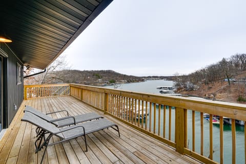 Waterfront Lake Ozark Retreat w/ Private Boat Dock House in Village Four Seasons