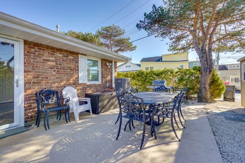 Lavallette Vacation Rental - Walk to Bay & Beach! Apartment in Toms River