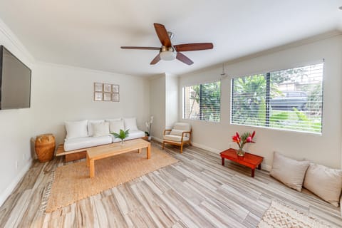 ~ 2 Mi to Beach: Princeville Condo w/ Private Deck Apartment in Princeville