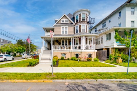 Ocean City Loft-Style Apt, Close to Beaches! Apartment in Ocean City