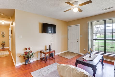 Cozy Family Retreat ~ 10 Mi to Downtown Birmingham House in Bessemer