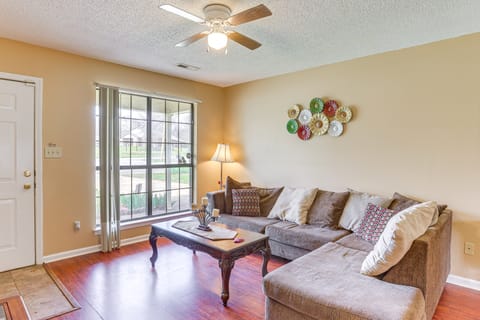 Cozy Family Retreat ~ 10 Mi to Downtown Birmingham House in Bessemer