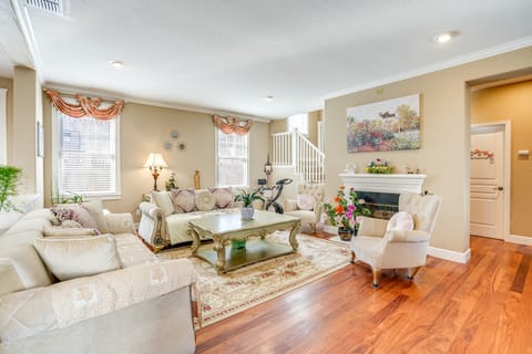 Luxe Bay View Home Near SF, Berkley & Napa Valley House in Hercules