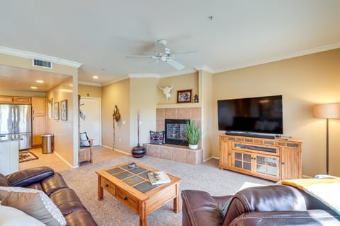 Quiet Condo w/ Pool Access, 4 Mi to TPC Scottsdale Apartment in Grayhawk