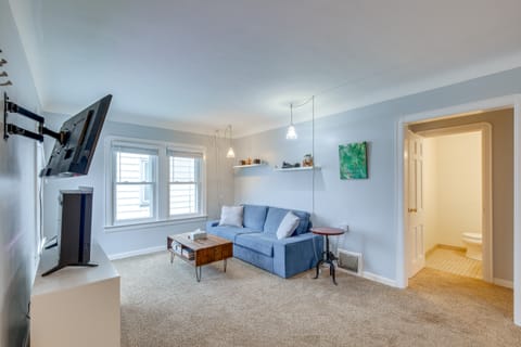 WFH-Friendly Abode w/ Home Gym in Cleveland House in Cleveland Heights