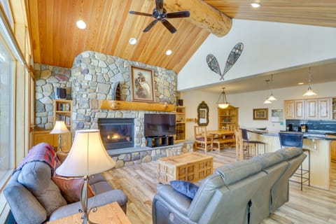 Spacious Whitefish Home w/ Sauna & Ski Resort View Apartment in Whitefish