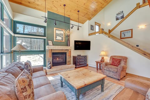 Keystone Ski House Gem: Walk to River Run Gondola! Apartment in Keystone