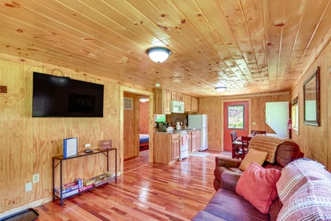 Serene Beattyville Cabin: 24 Mi to Red River Gorge Maison in Beattyville