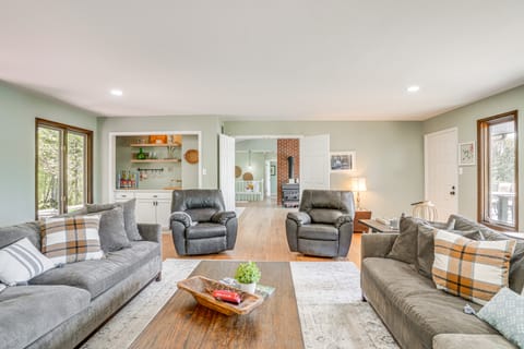 Lakefront Orange Vacation Home: Boat Ramp & Slips! House in Lake Anna