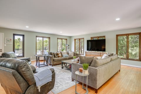 Lakefront Orange Vacation Home: Boat Ramp & Slips! House in Lake Anna