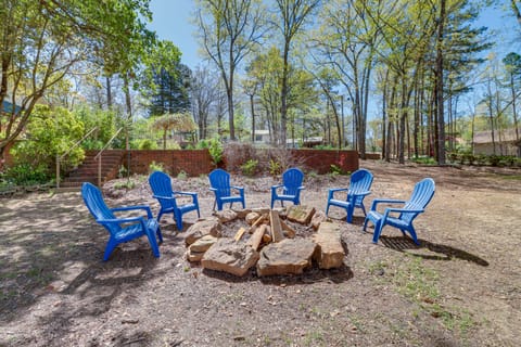 Tranquil Lakefront Greers Ferry Escape w/ Fire Pit House in Greers Ferry Lake