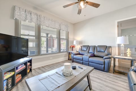 New York Vacation Rental ~ 1 Mi to Niagara Falls! Apartment in Niagara Falls