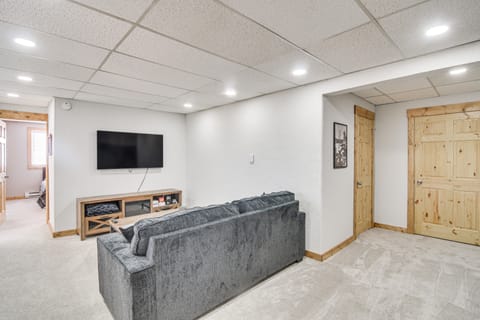 Tabernash Home ~ 13 Miles to Winter Park! House in Colorado