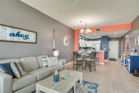 Bayfront Punta Gorda Condo Rental w/ Pool Access! Apartment in Burnt Store Marina