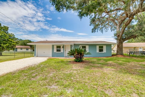 3 Mi to Three Sisters Springs: Home w/ Game Room House in Crystal River