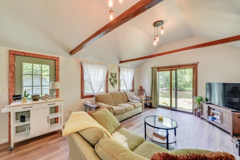 Peaceful Hiram Retreat on Cuyahoga River! House in Ohio