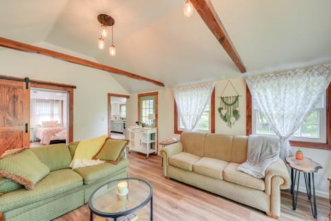 Peaceful Hiram Retreat on Cuyahoga River! House in Ohio