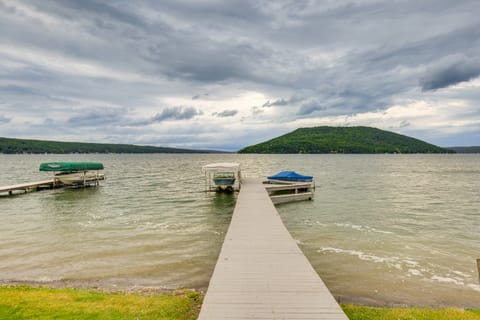 Keuka Lake Cabin w/ Boat Dock Access & Fire Pit! House in Keuka Lake