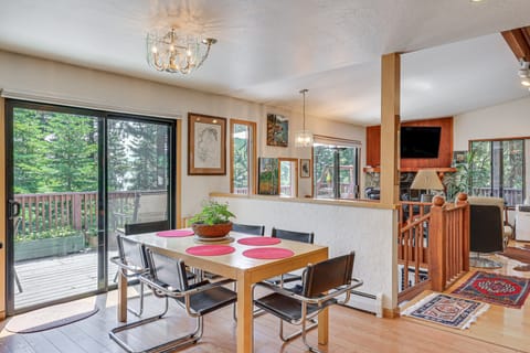 1 Mi to Beach: Peaceful Tahoe Vista Home w/ Decks! House in Tahoe Vista