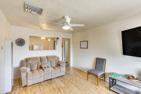 Pet-Friendly Farmington Retreat w/ Fenced Patio Apartment in Farmington