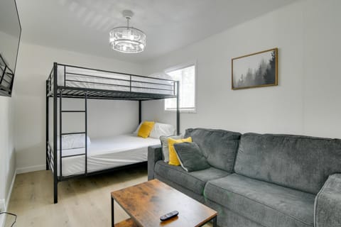 Table Rock Lake Apt w/ Community Dock & Fire Pits! Apartment in Kimberling City