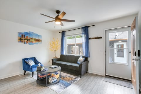 Dayton Condo w/ Courtyard < 3 to Downtown! Apartment in Dayton