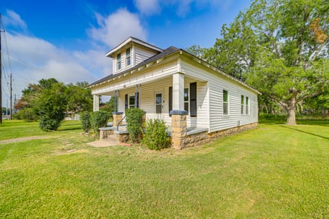 McAlester Home w/ Large Yard & Grill! House in McAlester