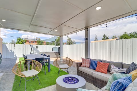 Albuquerque Retreat w/ Hot Tub - Central Location! House in Albuquerque