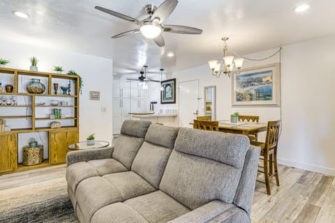 Oceanside Condo w/ Pool & Hot Tub Access! Apartment in Oceanside