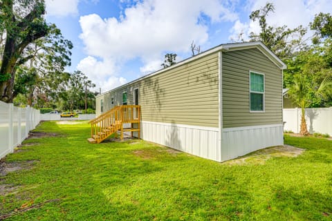 Sleek Home Near Downtown Lakeland w/ Yard! House in Lakeland