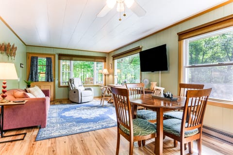 6 Mi to Ski Area: Peaceful North Carolina Cottage Cottage in Ivy Hill