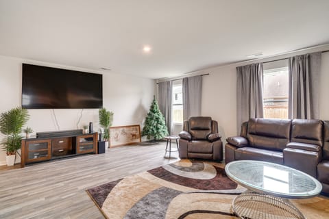 Spacious Home: 8 Mi to Bernheim Arboretum! House in Jefferson County