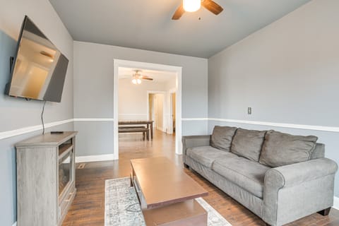 Chicago Apt 3 Mi to Lake Michigan! Apartment in Chicago