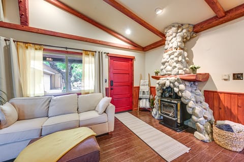 Idyllic Home in Kernville w/ Private Beach Access House in Kernville