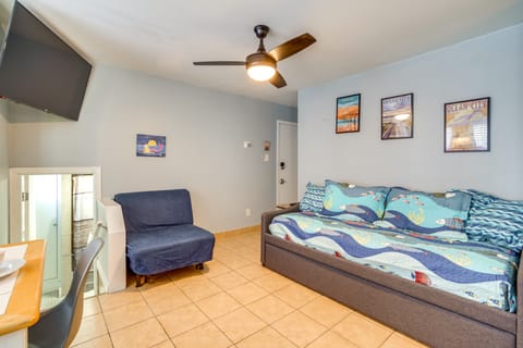 <1 Mi to Boardwalk & Beach Access: Ocean City Apt! Apartment in Ocean City