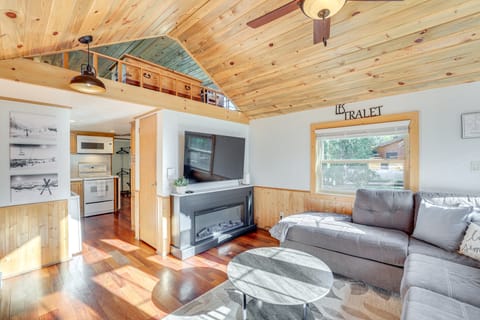 4 Mi to Ski Resort: Pet-Friendly Breck Cabin House in Breckenridge