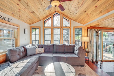 4 Mi to Ski Resort: Pet-Friendly Breck Cabin House in Breckenridge