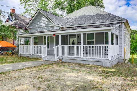 Walk to Mercer University: Home w/ Yard in Macon! House in Macon