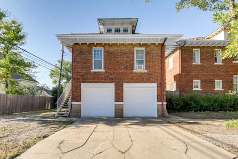 1/2 Mi to Dtwn: Historic Studio in Temple Apartment in Temple