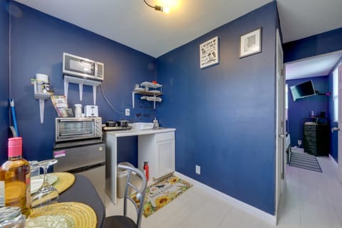 Pet-Friendly Fort Lauderdale Home: 8 Mi to Beach! House in North Lauderdale