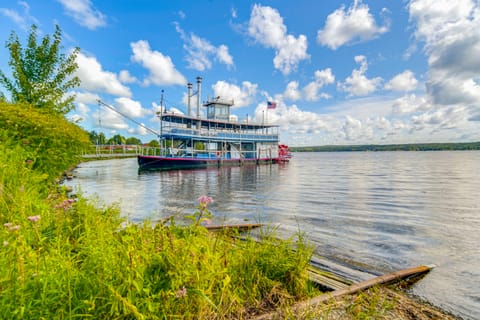 Mayville Getaway w/ Deck: Near Chautauqua Lake! Maison in Mayville